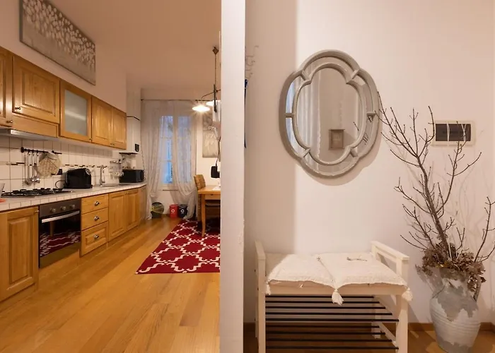 Piazza Oberdan-carducci Elegant Апартаменты