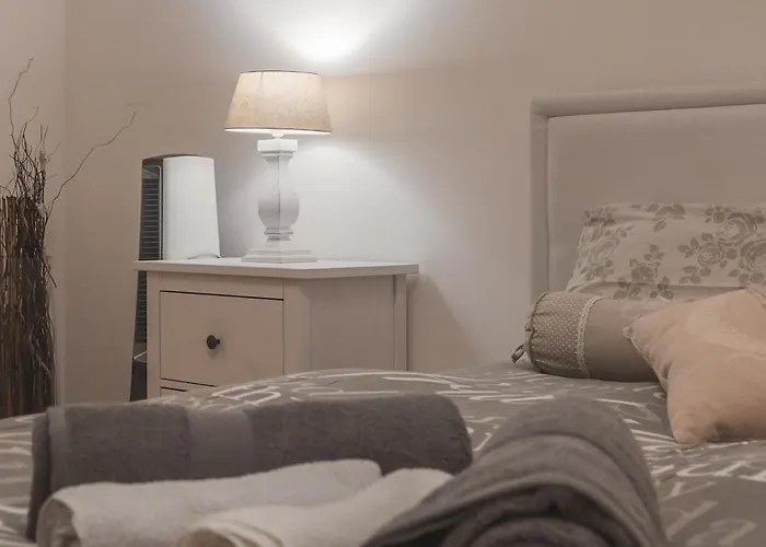 Piazza Oberdan-carducci Elegant Апартаменты *